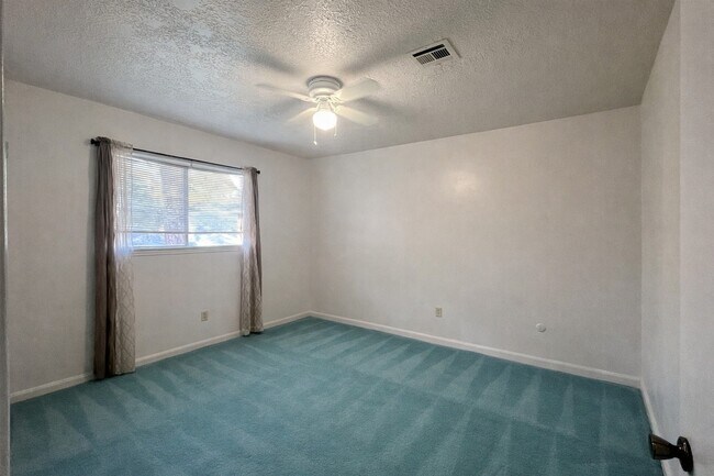 Building Photo - 11814 Cypresswood Dr