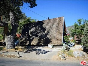 Building Photo - 219 Pine Canyon Rd