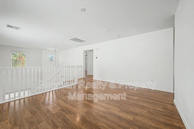 Building Photo - 2048 W Monte Cristo Ave