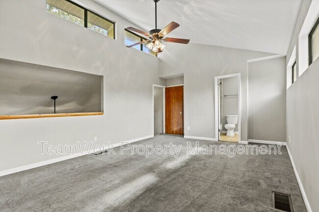 Building Photo - 2311 Tall Sail Dr