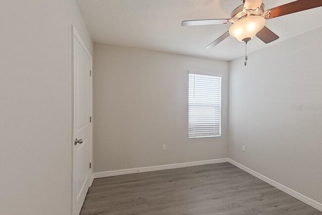 Building Photo - 8585 SW 44th Terrace
