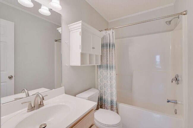 Building Photo - Four-Bedroom Home in Harrington Grove neighborhood!
