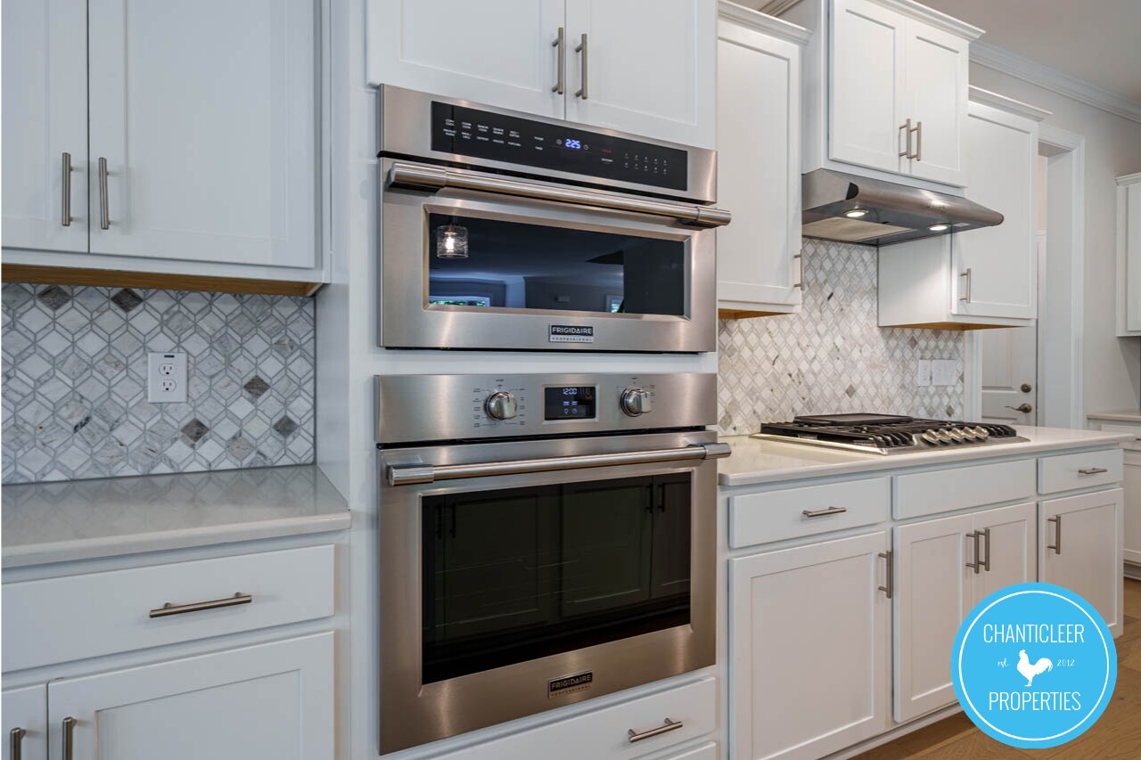 Building Photo - 49 Nuthatch