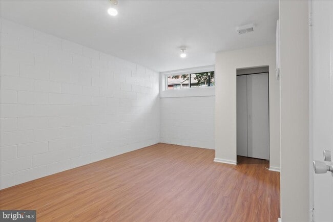 Building Photo - 2208 Cartwright Pl