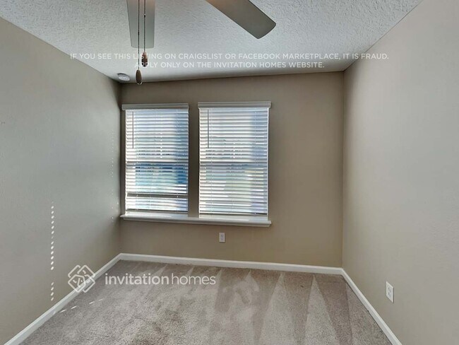 Building Photo - 571 Cherry Ridge Dr