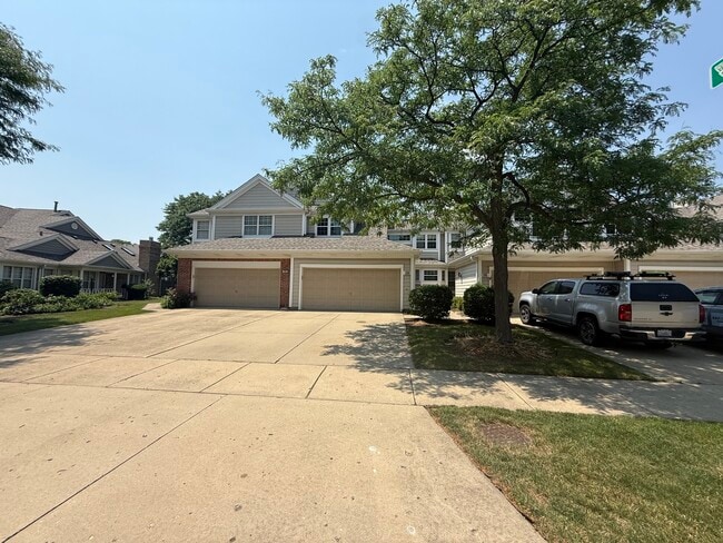 Building Photo - 230 Woodstone Cir