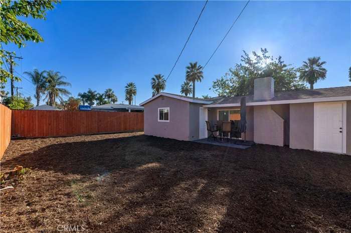 Building Photo - 4065 Madrona Rd