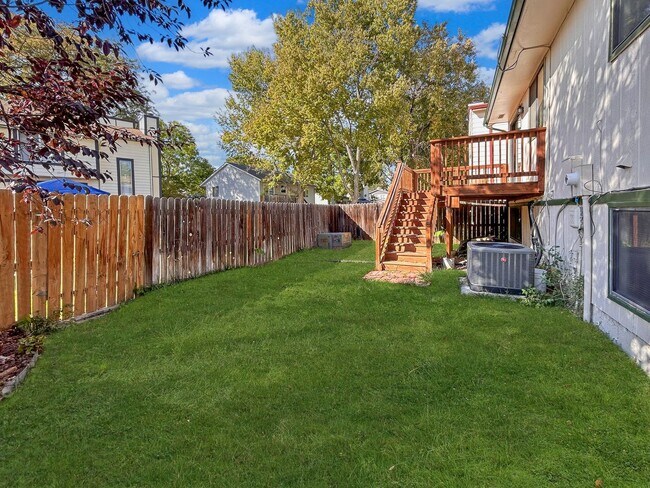 Building Photo - $0 DEPOSIT OPTION. CENTRALLY LOCATED 4 BEDROOM SPLIT LEVEL HOME IN WESTMINSTER!