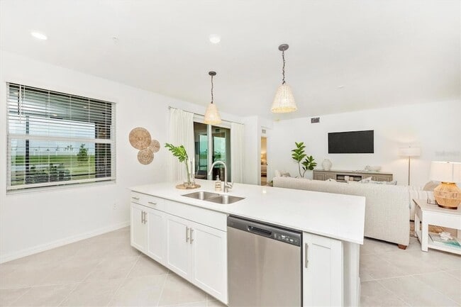 Building Photo - 12620 Radiance Ct