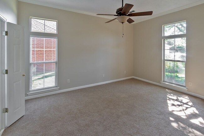 Building Photo - Home for Rent in Montgomery