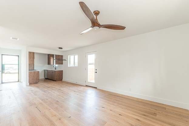 Building Photo - 1813 Magnolia Dr