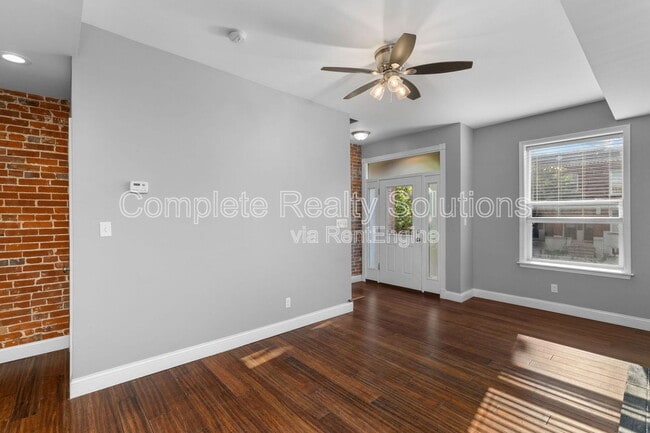Building Photo - 3466 S Spring Ave