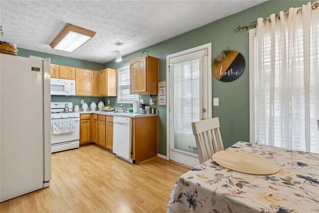 Building Photo - 436 Shenandoah Ct