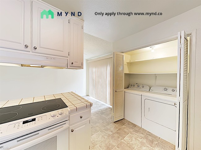 Building Photo - 3 br, 2 bath  - 4360 Fair Oaks Blvd