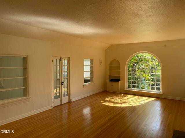 Building Photo - 4918 Commonwealth Ave