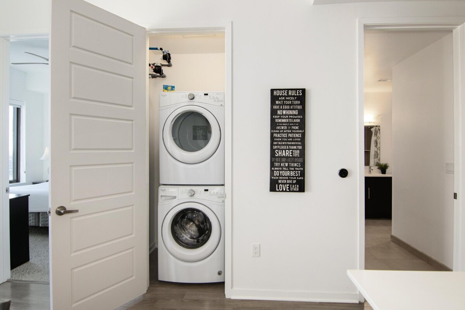 Building Photo - 2022 Holcombe Blvd