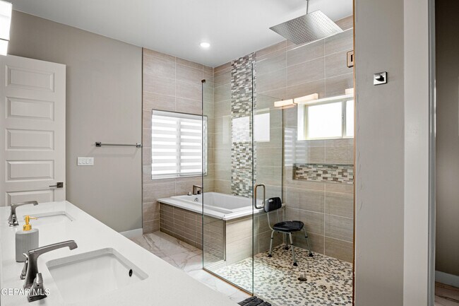 Building Photo - 745 Camino Norte Ct