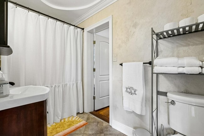 Building Photo - 509 Brockenbraugh Ct