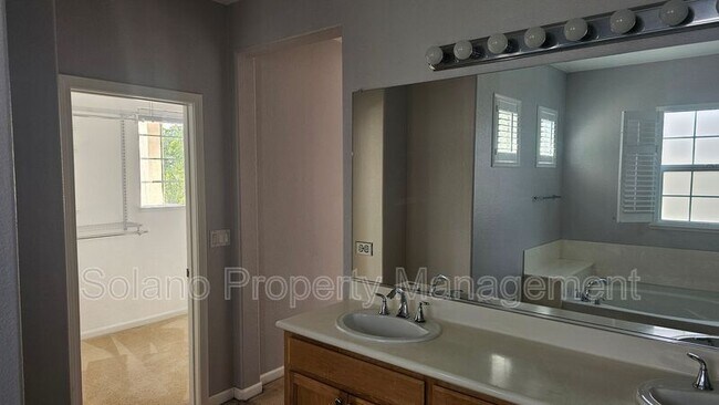 Building Photo - 8184 Carlisle Way