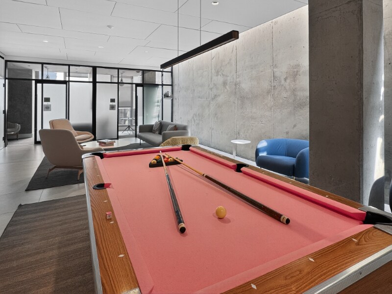 Building Photo - 167 N Desplaines St