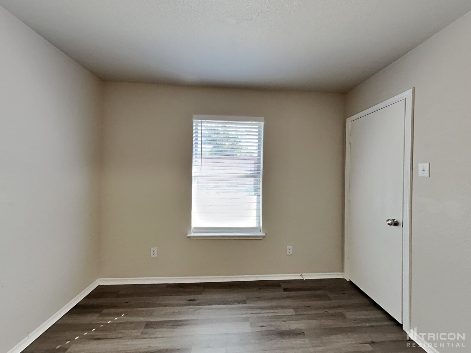 Building Photo - 1410 Misty Meadow Dr
