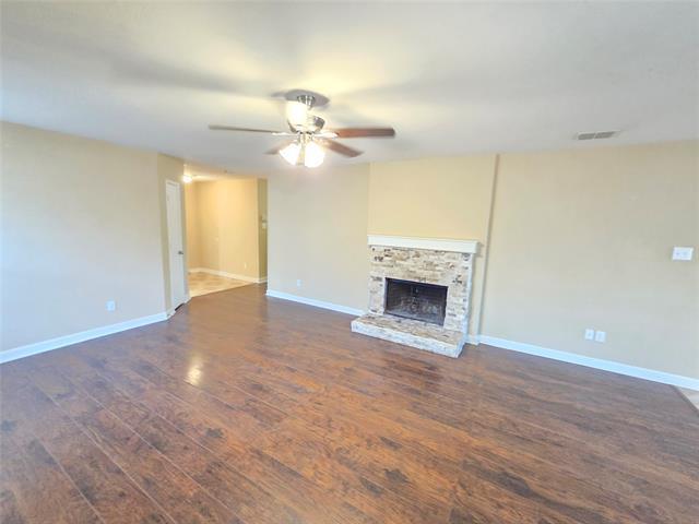 Building Photo - 8409 Cotton Valley Ln