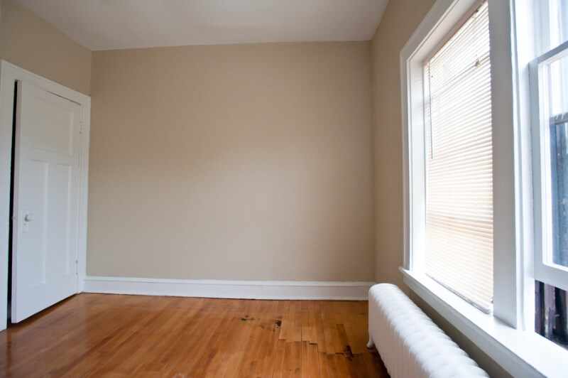 Building Photo - 1603 N Van Buren St