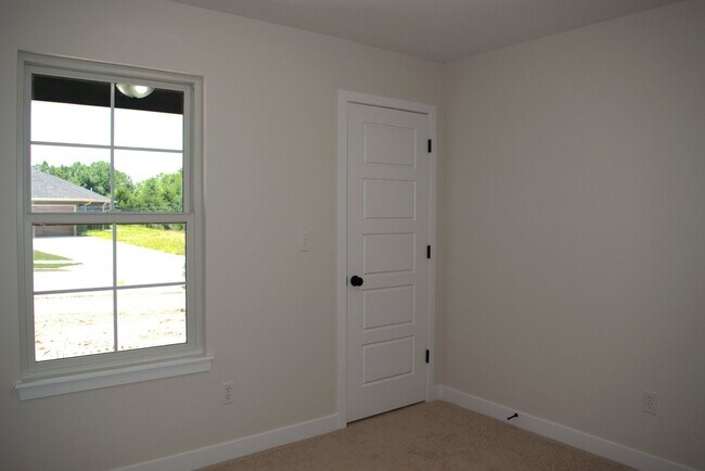 Building Photo - New construction three-bedroom 2-bathroom Home In Tuscany Ridge!