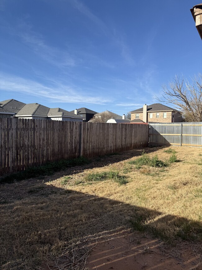 Building Photo - 2523 110th St