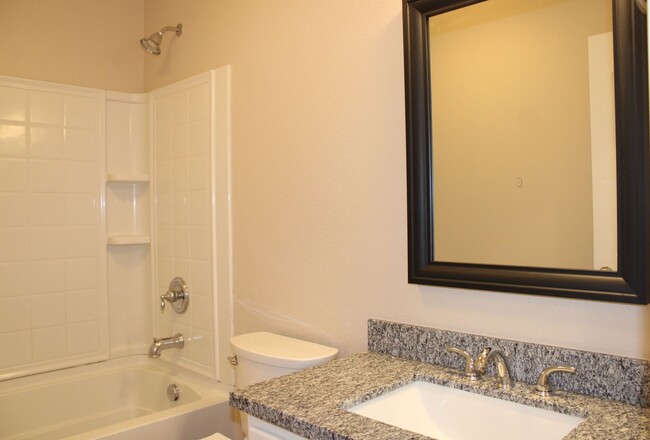 Building Photo - 1808 Dante Cir