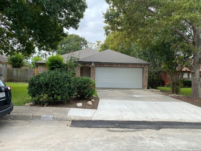 Building Photo - 3510 Mistic Grove