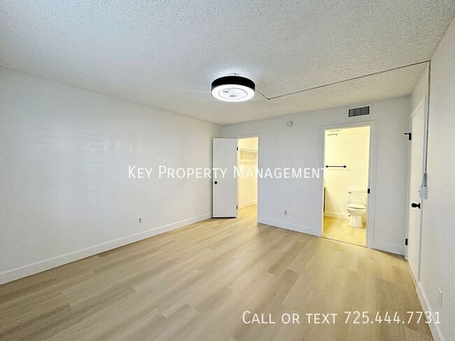 Building Photo - REMODELED 2 BEDROOM CONDO