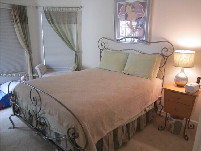 Building Photo - 9798 Casa Mar Dr