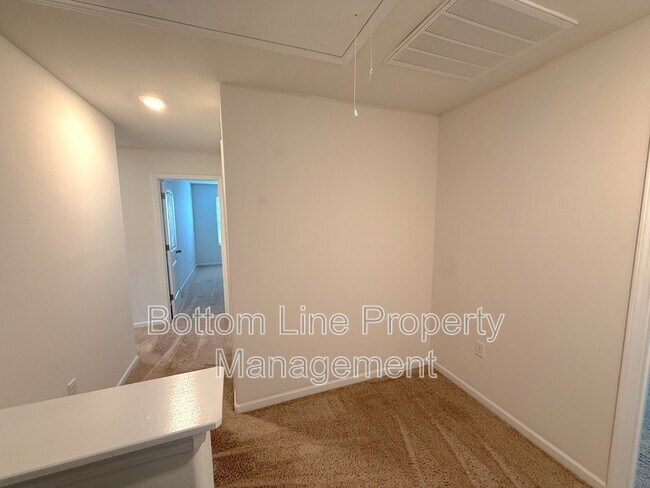 Building Photo - 169 Wellshire Dr