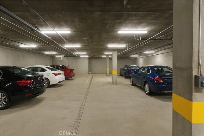 Building Photo - 22735 Del Valle St