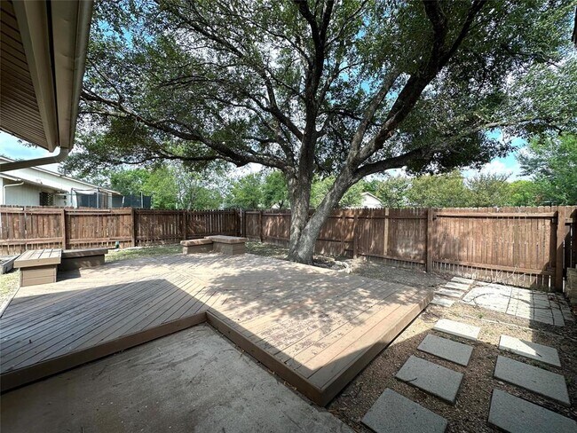 Building Photo - 12916 Quinn Trail