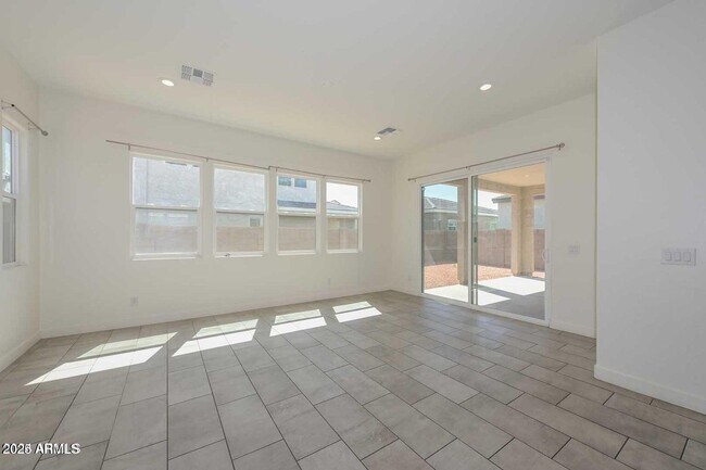 Building Photo - 15715 W Melvin St