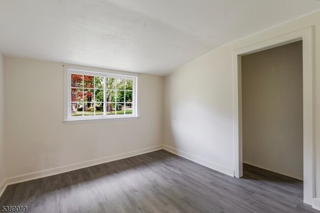 Building Photo - 68 Trenton Ave