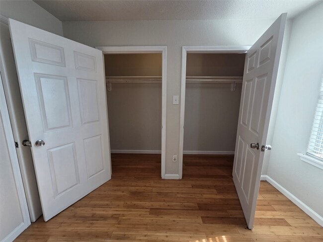 Building Photo - 5617 Avenue R 1/2