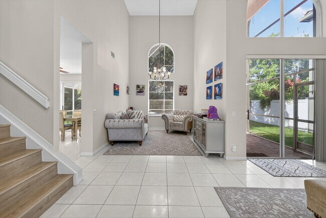 Building Photo - 6468 NW 78th Pl