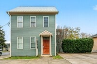 Building Photo - 439 Market St