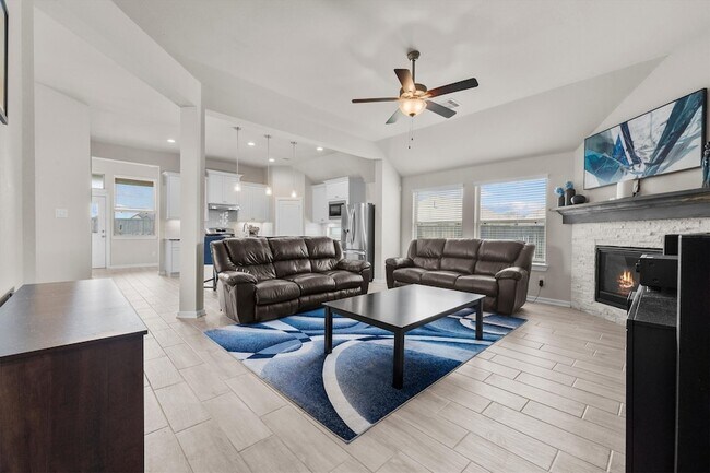 Building Photo - 10806 Chrysalis Ct
