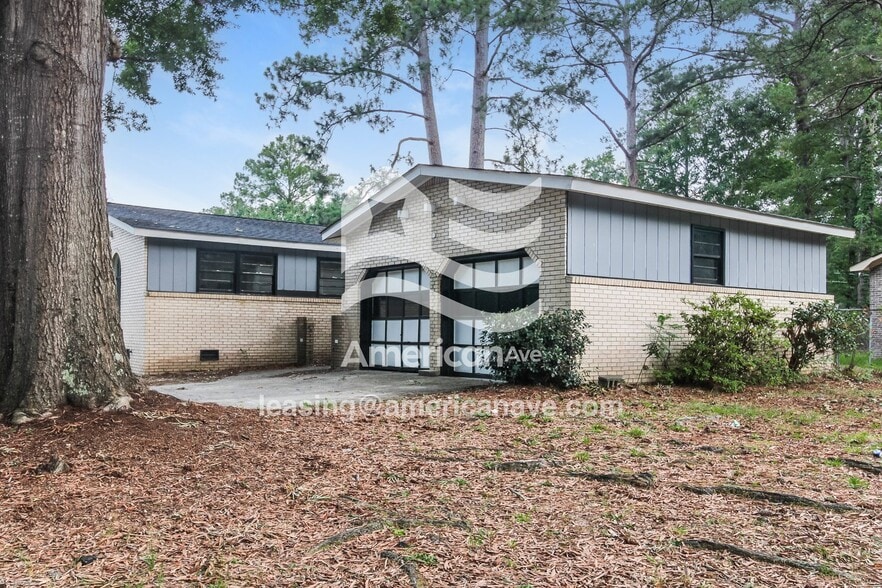 Building Photo - 410 Ravenscroft Rd