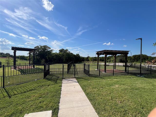 Building Photo - 1105 Misty Brk Dr