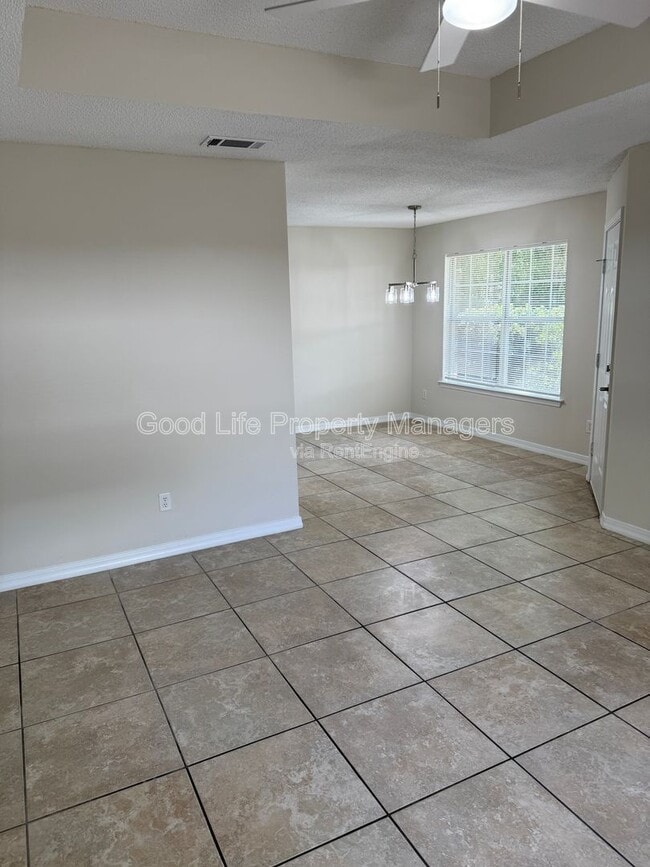 Building Photo - 9980 Bowman Ave