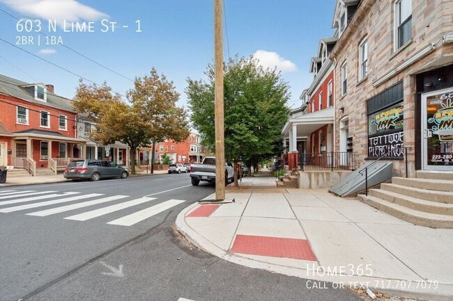 Building Photo - 603 N Lime St