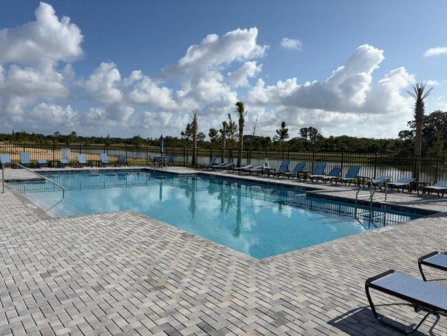 Building Photo - 5025 Quarryside Dr