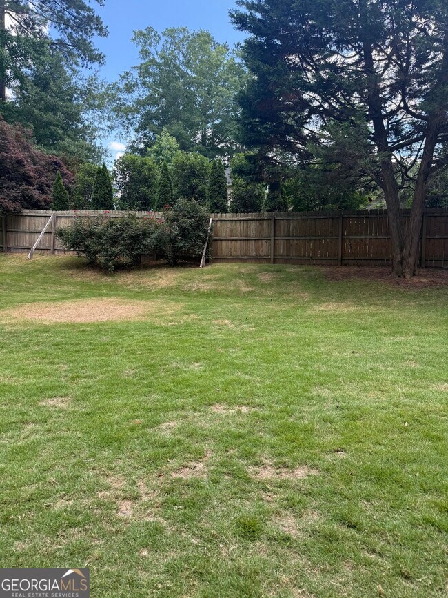 Building Photo - 317 Welton Way