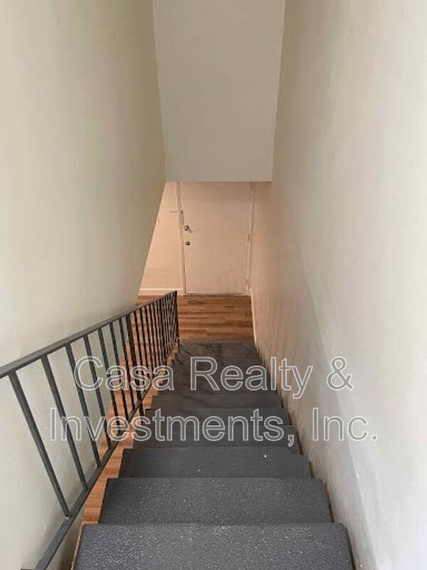 Building Photo - 3371 E Andy St