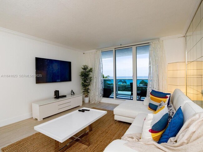 Building Photo - 2301 Collins Ave